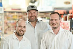 Foto vom Elchinger-Angelcenter Team